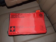 2011款 V6 3.6L 4座加长Individual版