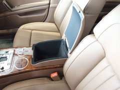 2011款 V6 3.6L 4座加长Individual版