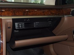 2011款 V6 3.6L 4座加长Individual版