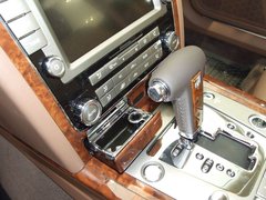 2011款 V6 3.6L 4座加長(zhǎng)Individual版