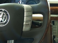 2011款 V6 3.6L 4座加长Individual版