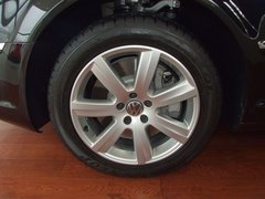 2011款 V6 3.6L 4座加长Individual版