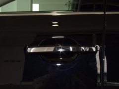 2011款 V6 3.6L 4座加长Individual版