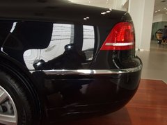 2011款 V6 3.6L 4座加长Individual版