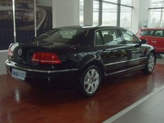 2011款 V6 3.6L 4座加长Individual版