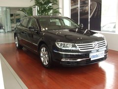 2011款 V6 3.6L 4座加长Individual版