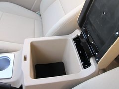 2010款 2.0 手动 都市版豪华型