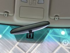 2011款 2.4 手动 精英版 5座