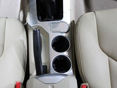 2011款 2.4 手动 精英版 5座