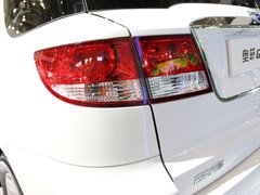 2011款 2.4 手动 精英版 5座