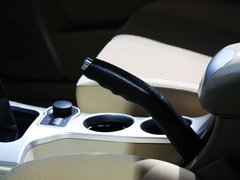 2011款 2.4 手动 精英版 5座