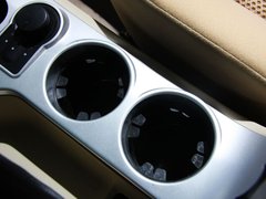 2011款 2.4 手动 精英版 5座