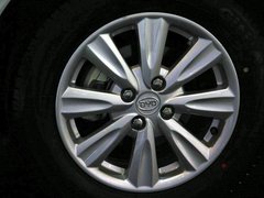 2010款 1.8L CVT 尊贵型