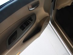 2010款 1.8L CVT 尊贵型