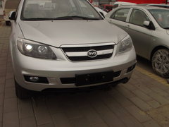 2011款 2.4L 自动 尊享型 5座