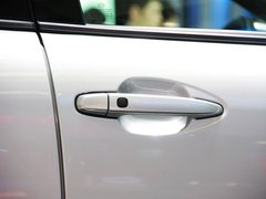 2011款 2.4L 自动 尊享型 5座