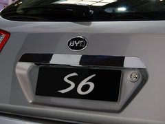 2011款 2.4L 自动 尊享型 5座
