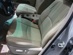 2011款 2.4L 自动 尊享型 5座
