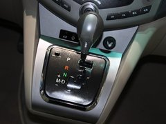 2011款 2.4L 自动 尊享型 5座