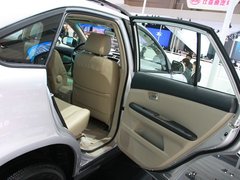 2011款 2.4L 自动 尊享型 5座