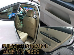 2011款 2.4L 自动 尊享型 5座