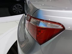 2011款 2.0L 手动 尊贵型