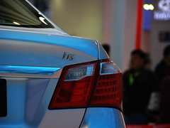 2011款 2.0L 手动 尊贵型