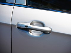 2011款 2.0L 手动 尊贵型