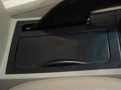 2011款 2.0L 手动 尊贵型