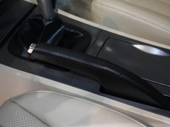 2011款 2.0L 手动 尊贵型