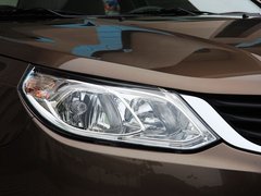 2011款 1.5L 手动 标准型