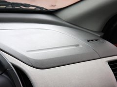 2011款 1.5L 手動(dòng) 標(biāo)準(zhǔn)型