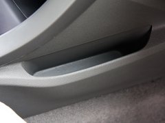 2011款 1.5L 手動(dòng) 標(biāo)準(zhǔn)型
