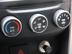 2011款 1.5L 手動 標準型