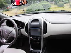 2011款 1.5L 手動 標準型