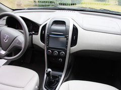 2011款 1.5L 手動 標準型