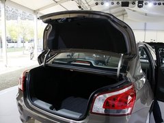 2011款 1.5L 手动 标准型