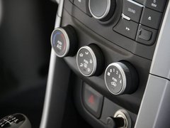 2011款 1.5L 手動 標準型