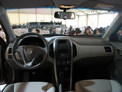 2011款 1.5L 手動 標準型