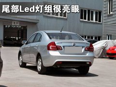 2011款 2.0 自动 精英型