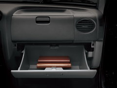 2011款 1.3 手动 基本型(柳机引擎)