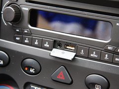 2010款 1.2L 手动 舒适型 7座