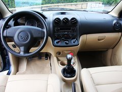 2010款 1.2L 手动 舒适型 7座