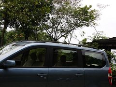 2010款 1.2L 手動 舒適型 7座