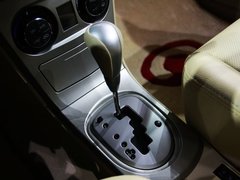 2010款 1.5L CVT 舒适型