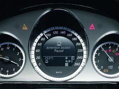 2010款 E300L 3.0L 时尚型