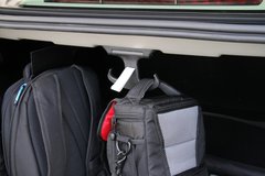 2010款 E300L 3.0L 时尚型