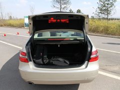 2010款 E300L 3.0L 时尚型