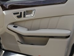 2010款 E300L 3.0L 时尚型
