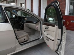 2010款 E300L 3.0L 时尚型